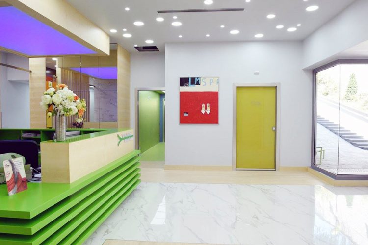 Tanzi Dental Clinic - Segreteria